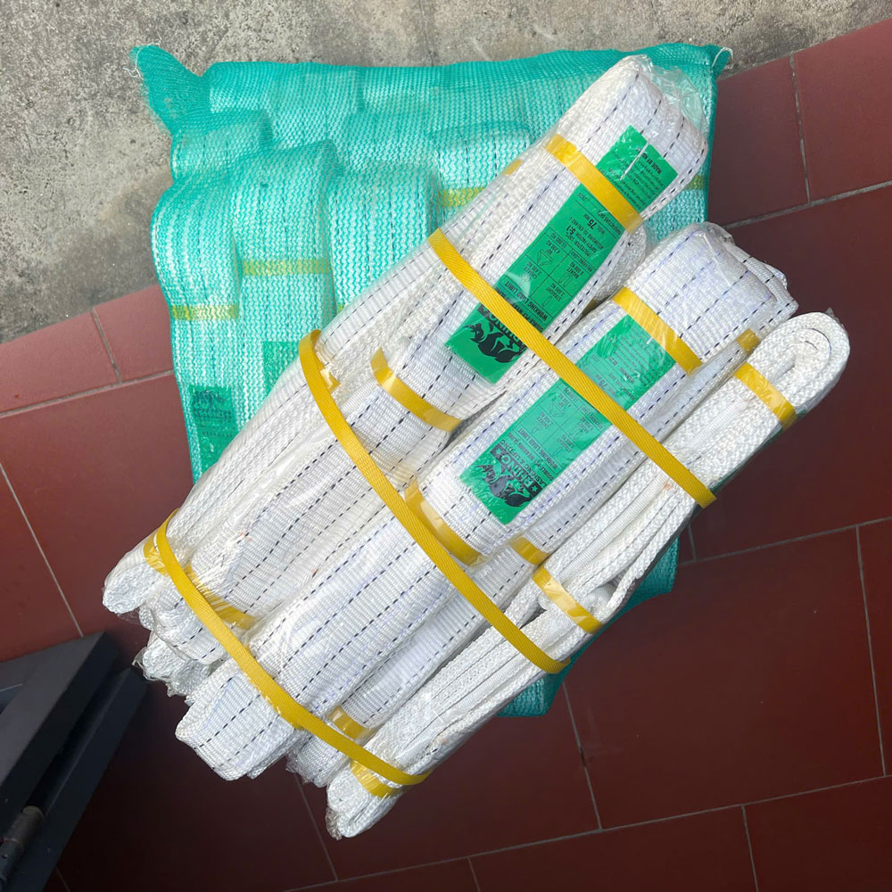 Dây Cẩu Chống Hóa Chất: Giải Pháp An Toàn Và Hiệu Quả Cho Ngành Công Nghiệp